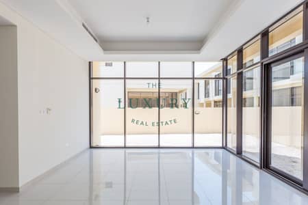 3 Cпальни Апартамент Продажа в Дамак Хиллс, Дубай - Vacant_Soon___Bedroom___Only_Direct_Buyer__-17. jpg
