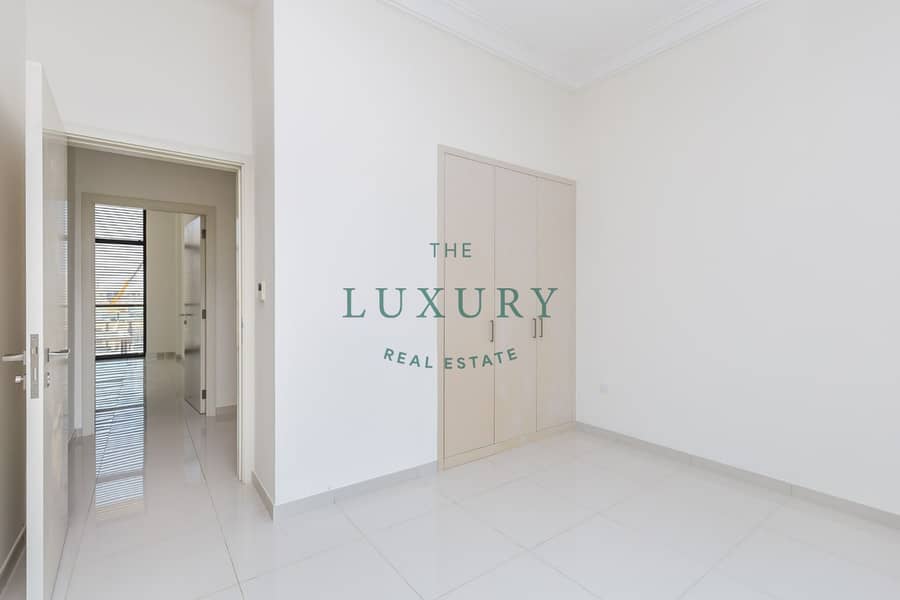 11 Vacant_Soon___Bedroom___Only_Direct_Buyer__-15. jpg