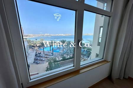 1 Bedroom Flat for Rent in Palm Jumeirah, Dubai - Full Sea View | Vacant Now | Furnished