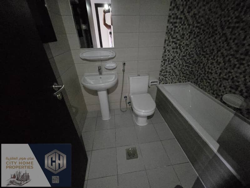 12 IMG-20250727-WA1365. jpg
