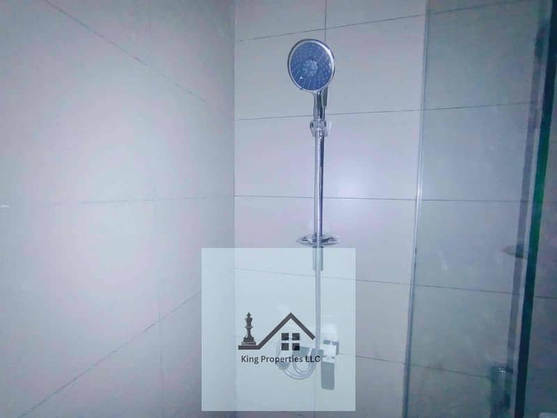 10 55d32152-4131-42a9-bf93-bd0639db1210. jpg