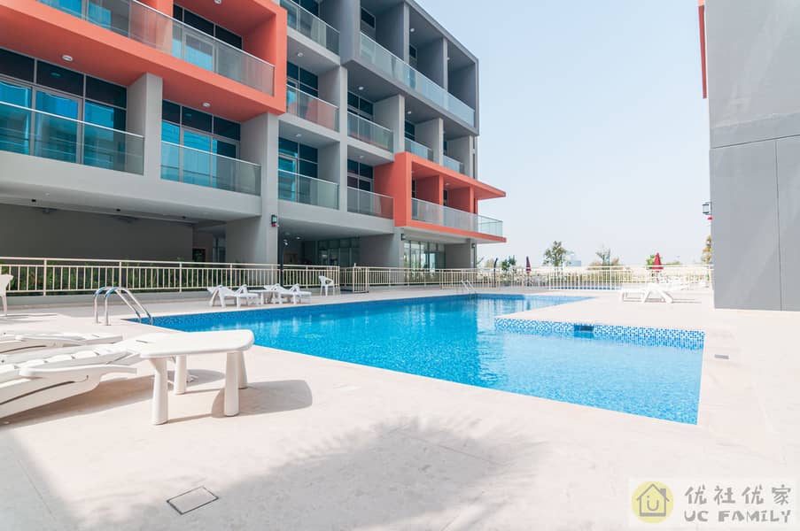 12 Swimming Pool-3. jpg