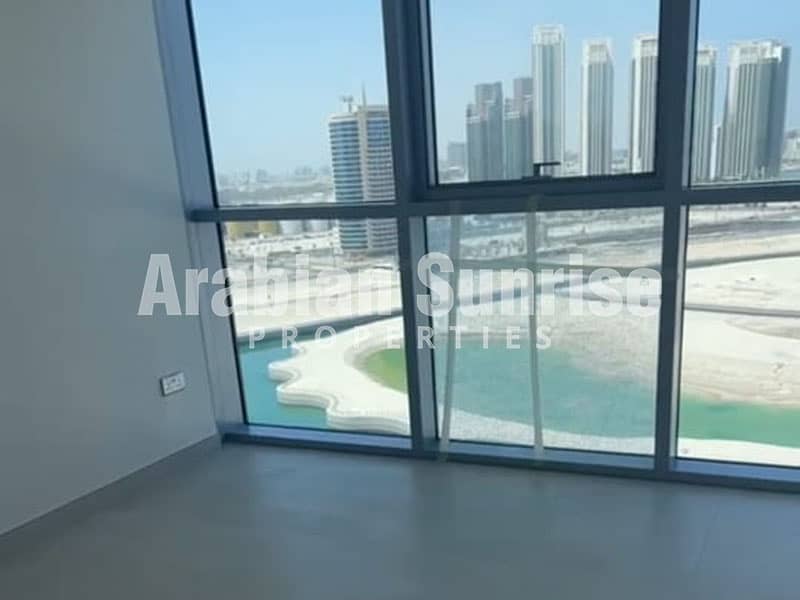 5 Radiant-Boulevard-2BR-702-Bedroom-1. jpg
