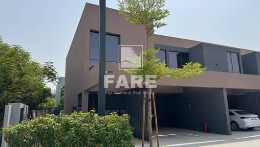 3 Slaapkamers Townhouse te Koop in Tilal City, Sharjah - 15c728a4-d1ec-4919-a4e2-44fc81e549ca. jpg