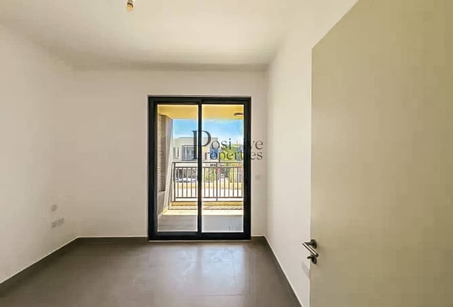位于迪拜山庄，枫叶社区，枫叶1号公寓 5 卧室的别墅 360000 AED - 12355139