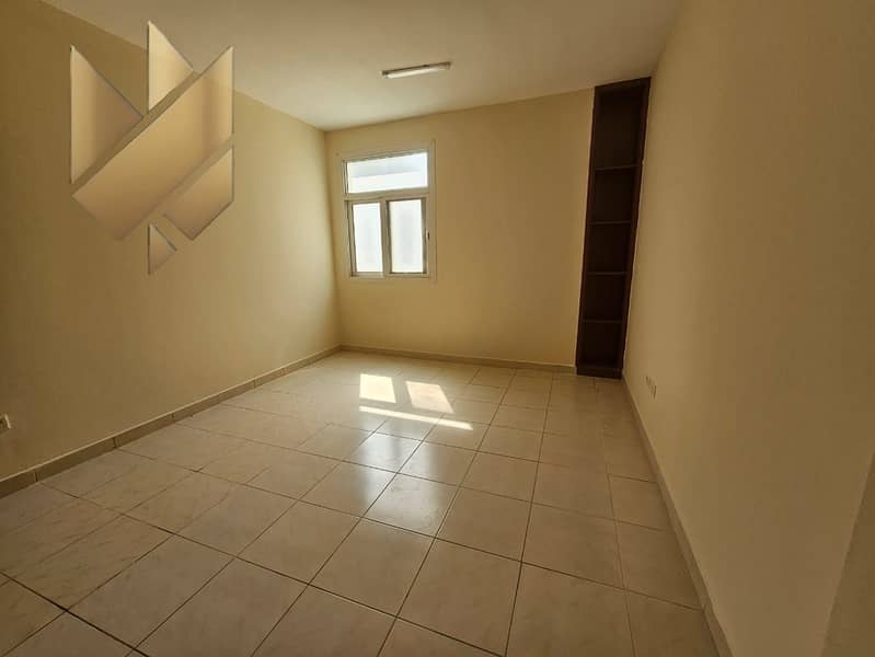 4 صورة واتساب بتاريخ 1447-02-03 في 10.47. 48_3bb5aaf2. jpg