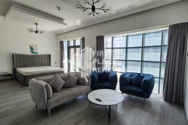 Spacious Studio | Big Terrace | Steps to Metro