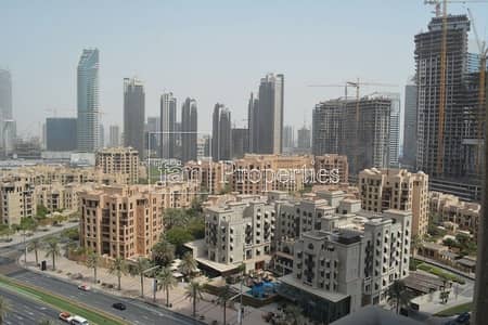 Bright and Spacious 2Bedroom | Old Town View Bright and Spacious 2Bedroom | Old Town View