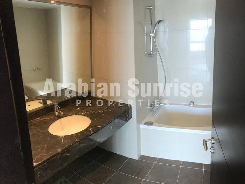 7 Sun tower 2BR 2508B, Bath. jpg