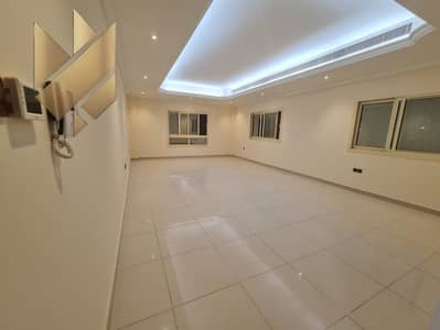4 Bedroom Villa for Rent in Muwaileh, Sharjah - 1. jpg