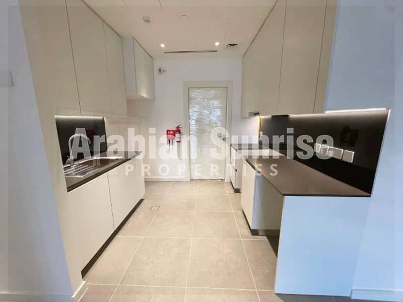 11 Pixel-T3-201-3BR-pics-Kitchen. JPG