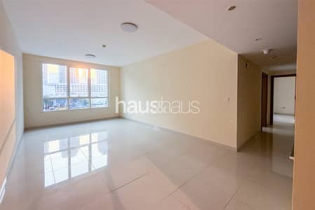 2 Bedroom Apartment for Rent in Business Bay, Dubai - Spacious | Prime Location | Vacant