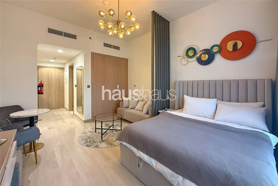 Move-In Ready | Fully Furnished | Modern Comfort Move-In Ready | Fully Furnished | Modern Comfort