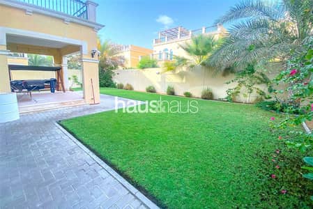 4 Bedroom Villa for Sale in Jumeirah Park, Dubai - Motivated Owner | Great Location | VOT | Call now