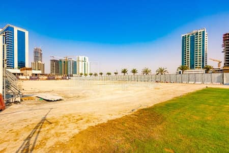 Massive G+44 Plot Directly on Canal Massive G+44 Plot Directly on Canal