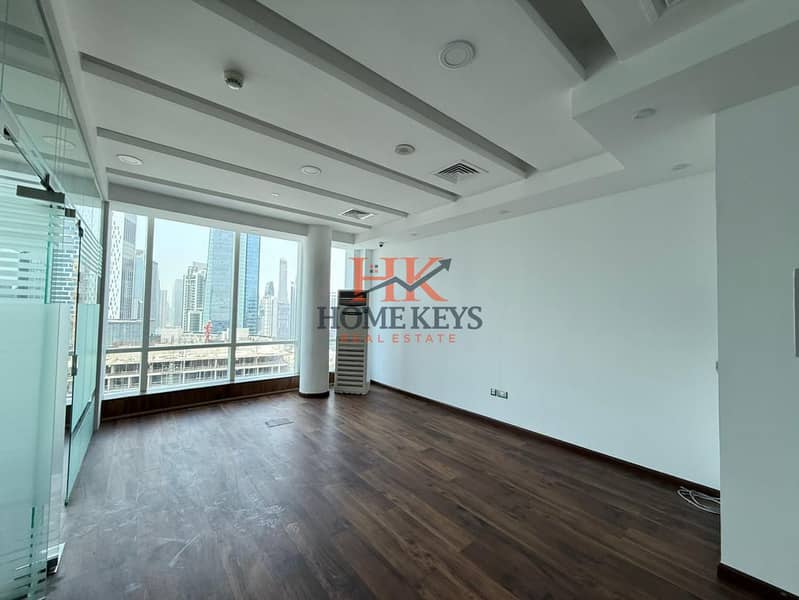 4 586 sft office park lane busines bay (10). jpeg