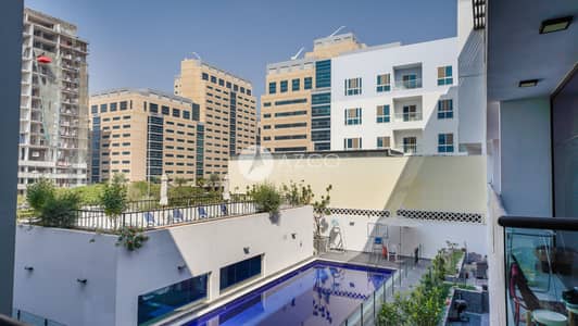 1 Bedroom Apartment for Sale in Jumeirah Village Circle (JVC), Dubai - 1 Bedroom + Study | Pool View | Vacant on Transfer