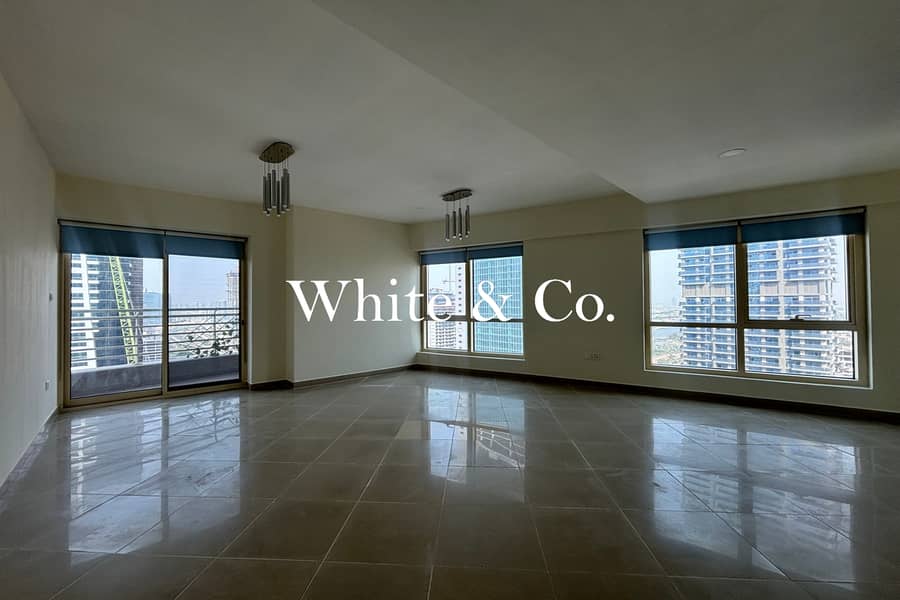 Unfurnished | Huge Layout | Lake Views Unfurnished | Huge Layout | Lake Views