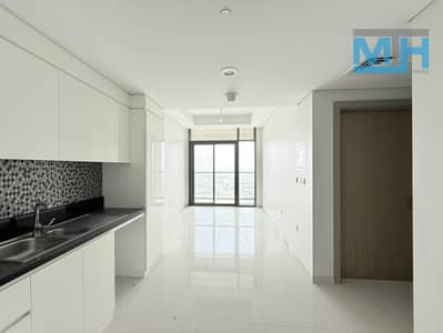 مکتب  للايجار في الخليج التجاري، دبي - IMG-20250729-WA0004. jpg