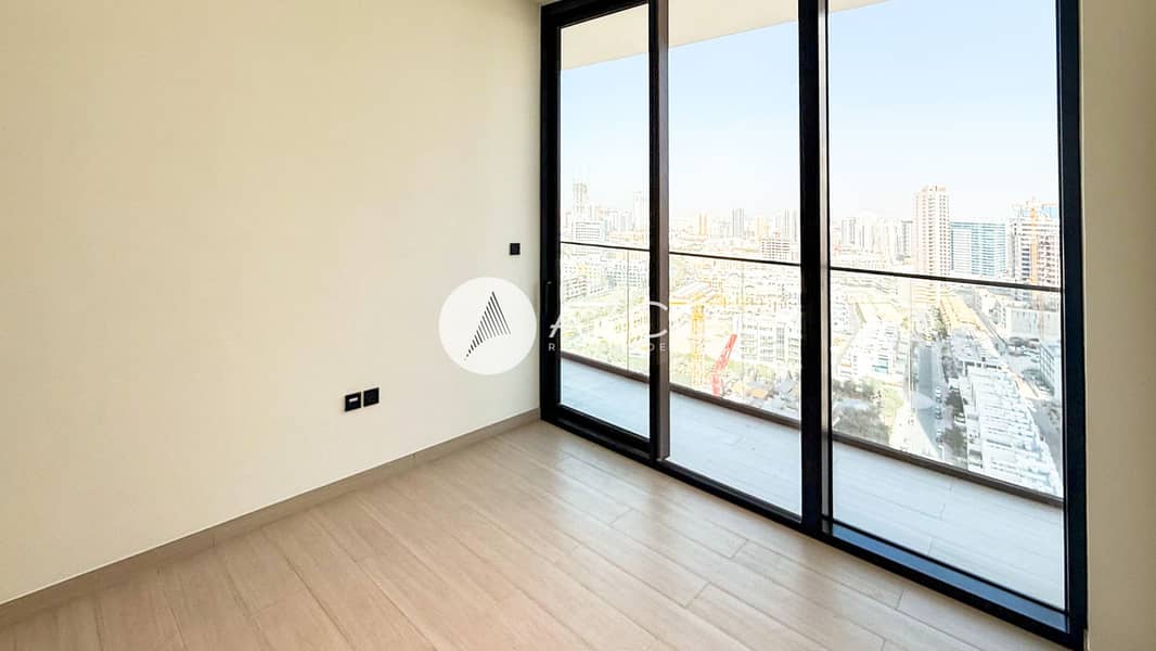 Step Into Luxury| Kitchen Appliances| Panoramic¬†View