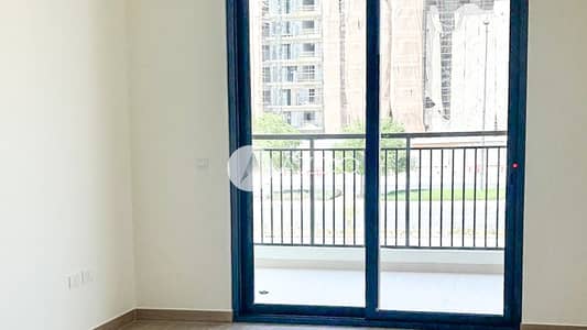 2 Bedroom Apartment for Rent in Town Square, Dubai - Modern Kitchen Appliances |Great Location| Low Floor