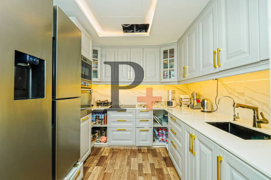 Upgraded | Ready to Move | Closed Kitchen