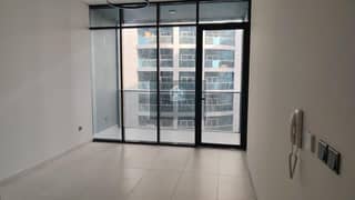شقة في برج أمل،مدينة دبي الرياضية 43000 درهم - 12359439