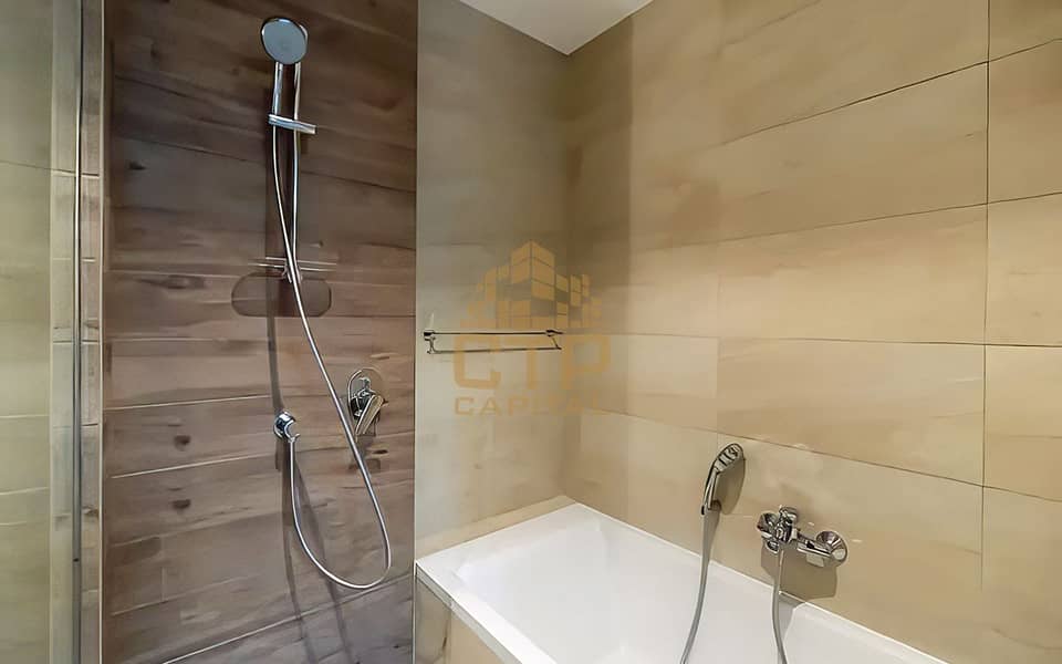 16 bathroom-1. jpg