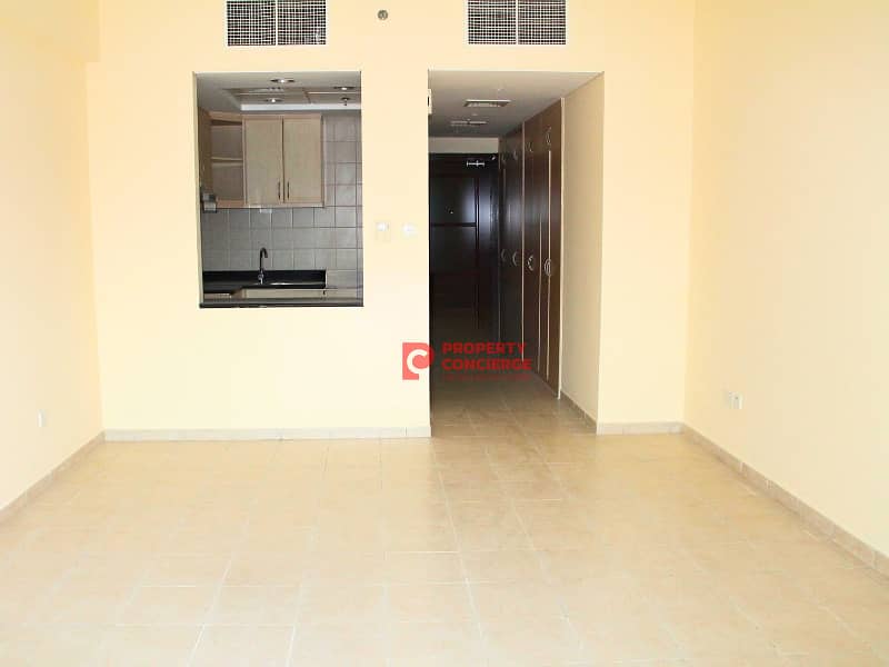شقة في بناية 14،زين كلاستر،ديسكفري جاردنز 43000 درهم - 12360483 شقة في بناية 14،زين كلاستر،ديسكفري جاردنز 43000 درهم - 12360483