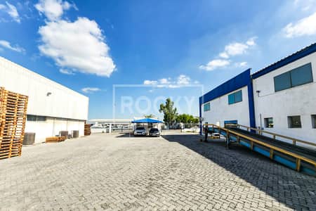 محل تجاري  للايجار في رأس الخور، دبي - محل تجاري في رأس الخور الصناعية،رأس الخور 1351560 درهم - 12360517