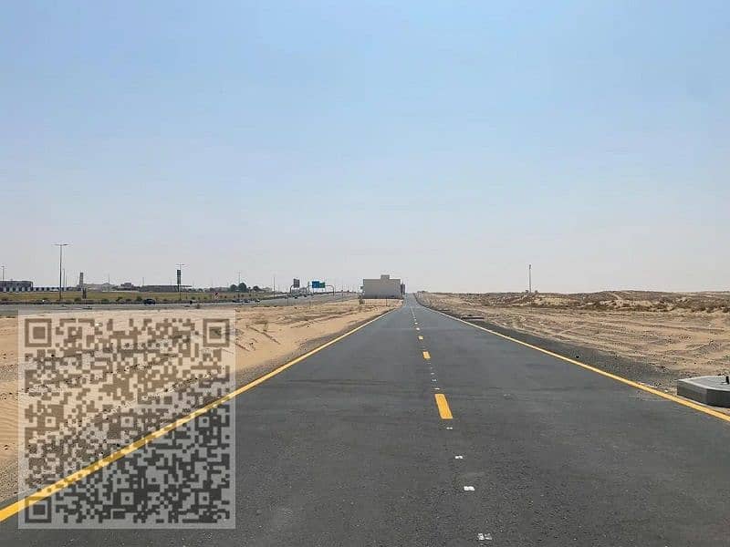 2 12678276-7bc19o. jpg