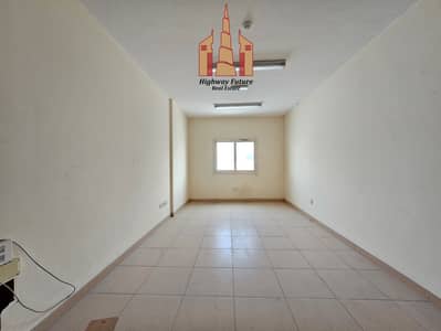 Офис в аренду в Индастриал Ариа, Шарджа - 20250729_114950. jpg