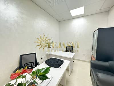 مکتب  للايجار في ديرة، دبي - 174c5b3c-27e0-4cc7-9888-19b715e27f5d. jpg