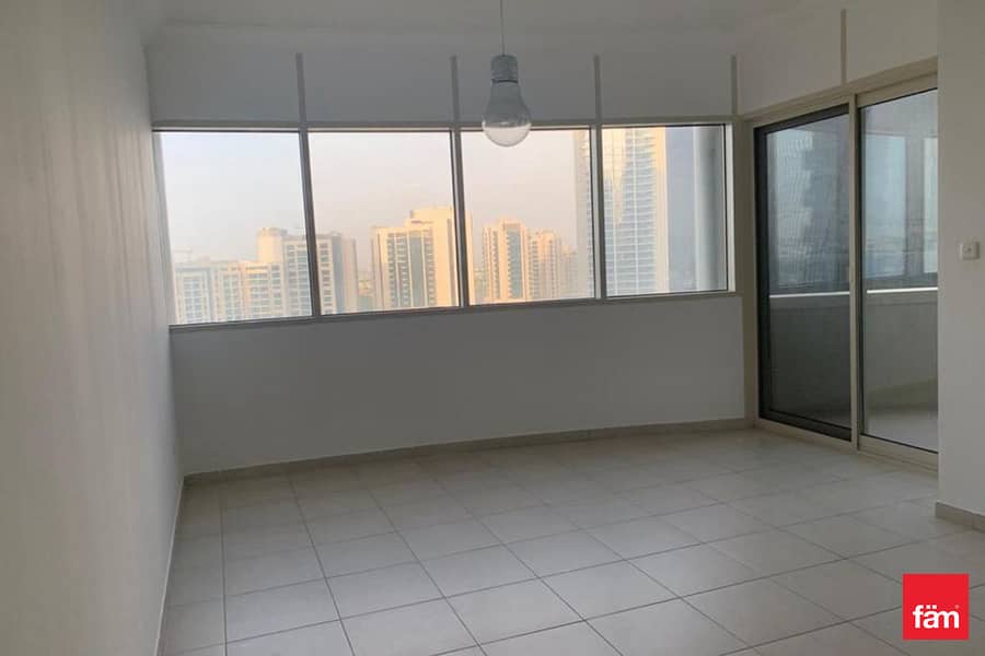 位于朱美拉湖塔 (JLT)，JLT Y区，湖滨大厦 1 卧室的公寓 80000 AED - 12362014