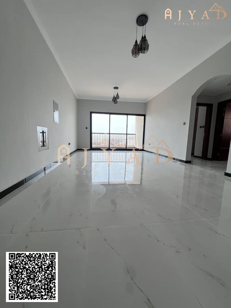 12 BHK211. png