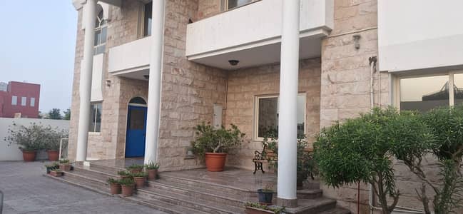فيلا تجارية  للايجار في أم الشيف، دبي - IMG-20250729-WA0013. jpg