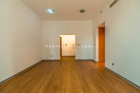 2 Bedroom Flat for Rent in Barsha Heights (Tecom), Dubai - Well Maintained | Large Balcony | Spacious