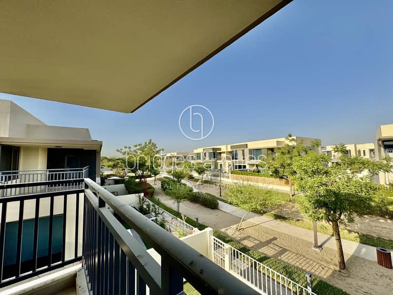 位于迪拜山庄，枫叶社区，枫叶1号公寓 5 卧室的别墅 330000 AED - 12364229