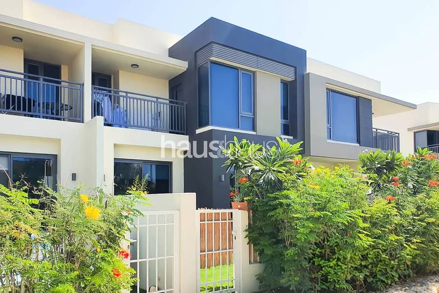 位于迪拜山庄，枫叶社区，枫叶1号公寓 4 卧室的别墅 300000 AED - 9164047