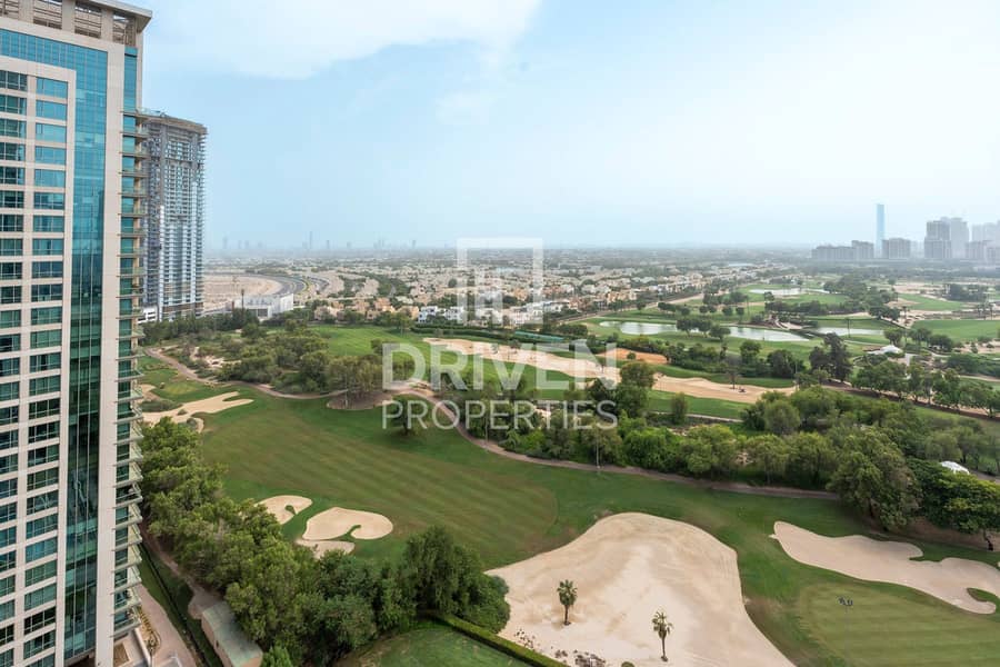 Extra Large Apt | Golf View | Distressed Deal Extra Large Apt | Golf View | Distressed Deal