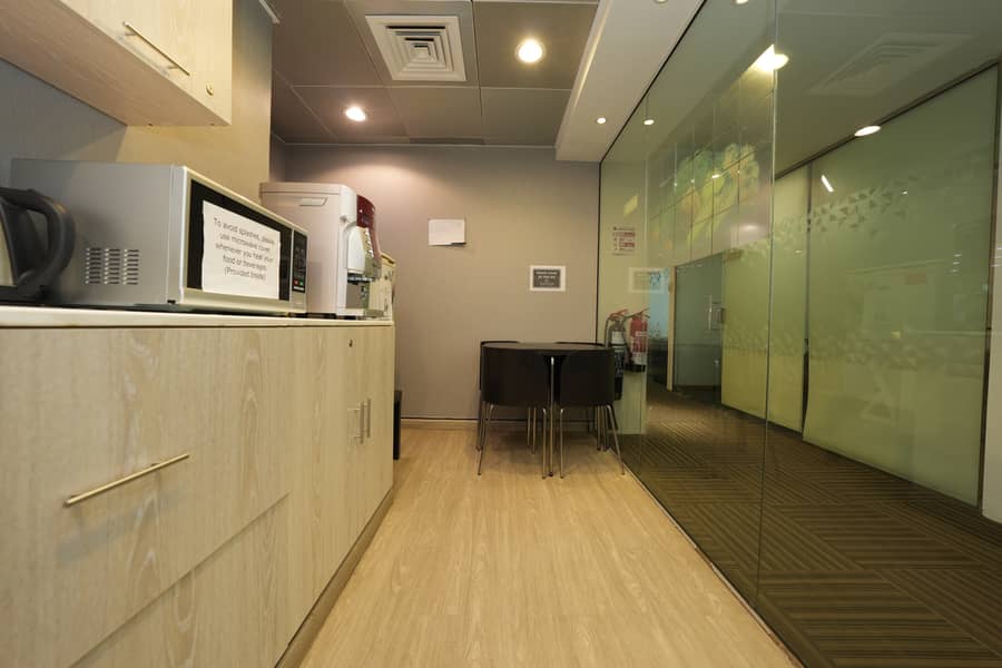 8 PANTRY 6TH FLOOR (2). JPG