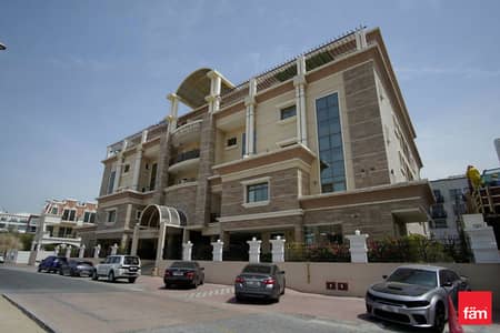 2 Bedroom Flat for Sale in Jumeirah Village Circle (JVC), Dubai - MAID ROOM I UNFURNISHED I BIG LAYOUT