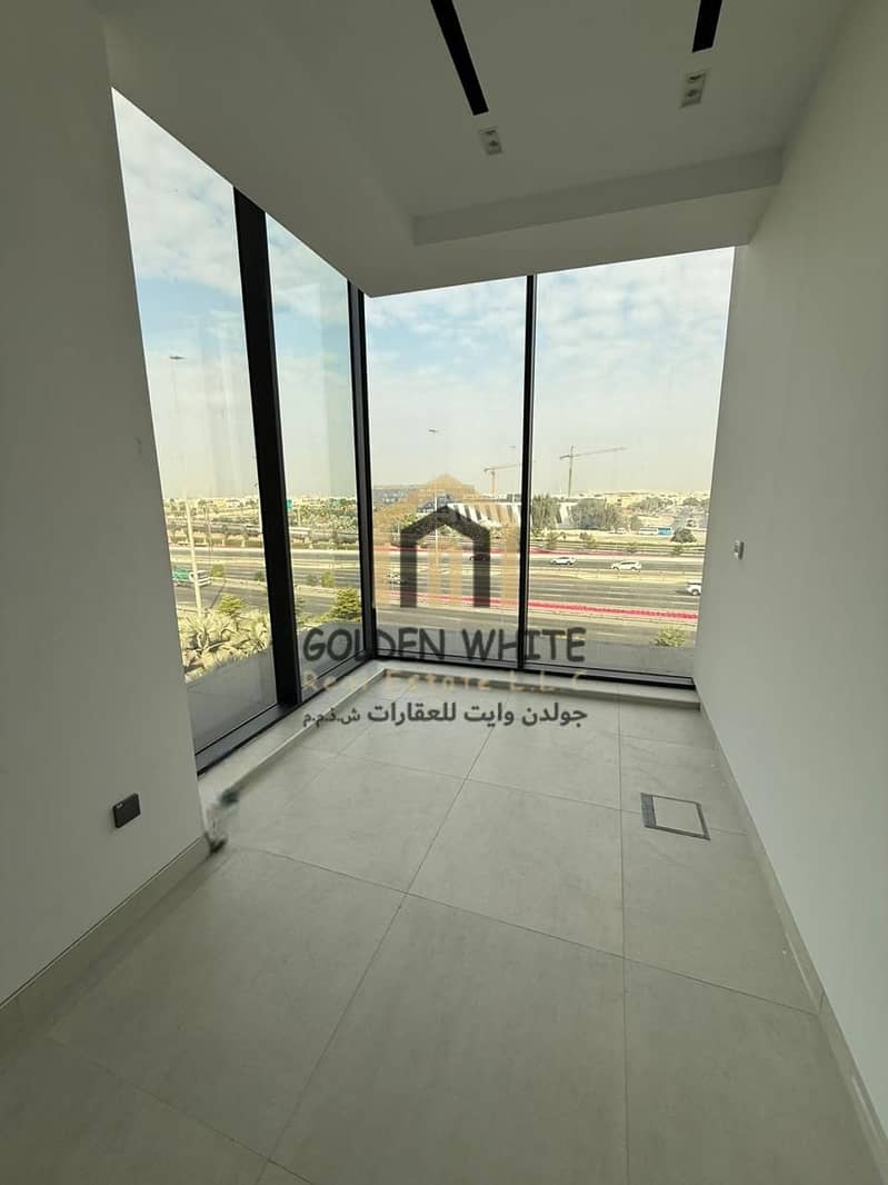 11 WhatsApp Image 2025-03-12 at 4.35. 48 PM-Photoroom. png