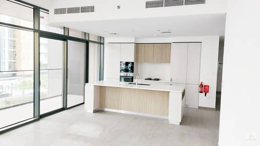 2 Bedroom Apartment for Rent in Sobha Hartland, Dubai - imgonline-com-ua-Lightening-vy1EcEuN12T85KR. jpg