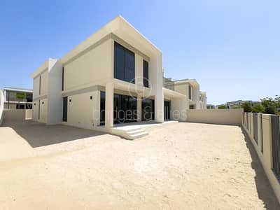 5 Bedroom Villa for Rent in Tilal Al Ghaf, Dubai - SEMI OPEN KITCHEN | 5 BEDROOM | PERFECT LOCATION