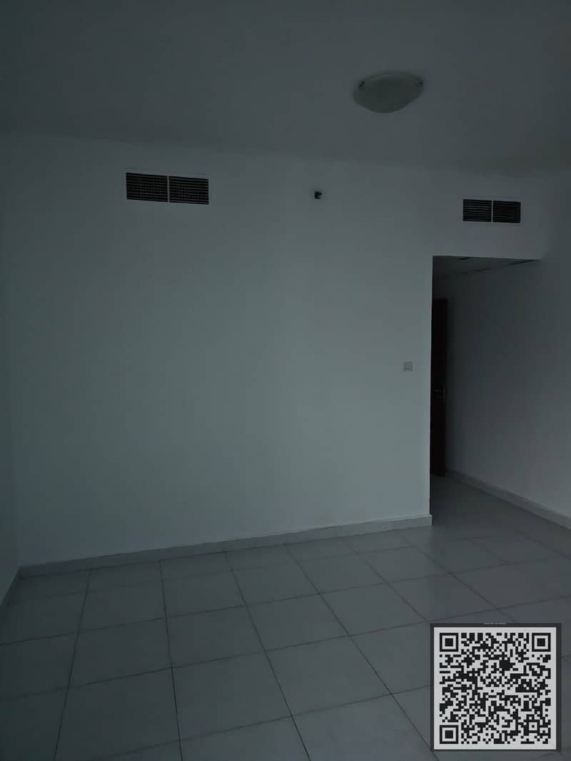 6 e009b923-cb0e-497f-86a5-ca3ef2e7bbf8. jpg