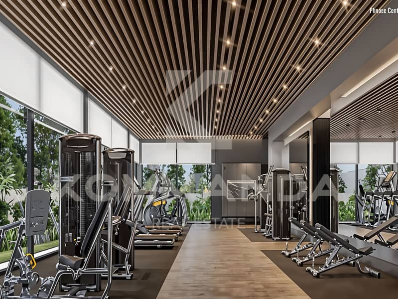 10 12_LE_upscale_magic_x4_strength_81_similarity_100 (1). jpg