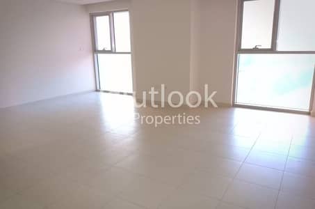 GORGEOUS AND VERY CLEAN!! New 3 BR Apt +Maids+2Parkings! GORGEOUS AND VERY CLEAN!! New 3 BR Apt +Maids+2Parkings!