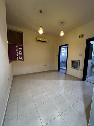 Studio for Rent in Al Nabba, Sharjah - IMG_7194. jpeg