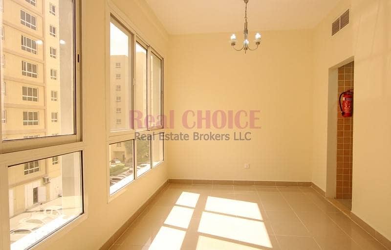 Well Maintained Cheapest 2BR| 12 Cheques